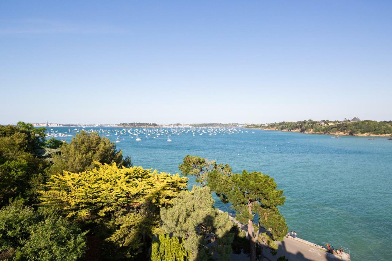 Restaurant Hotel Didier Meril Dinard Exteriör bild